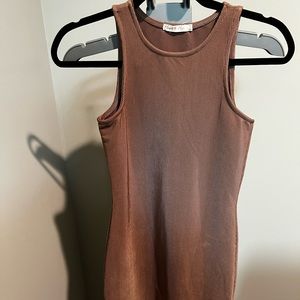 US Size Small, Brown